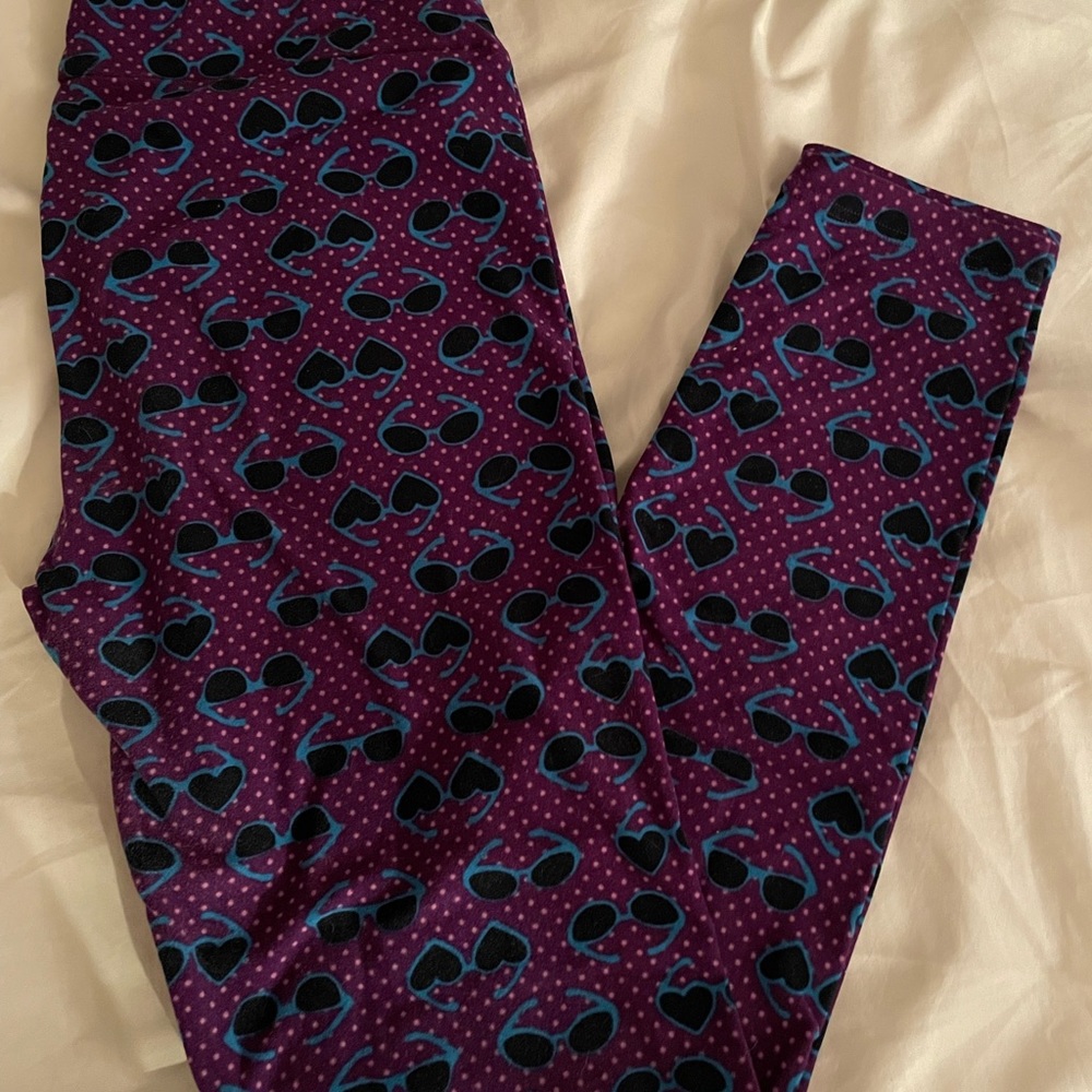 Lularoe leggings 🕶